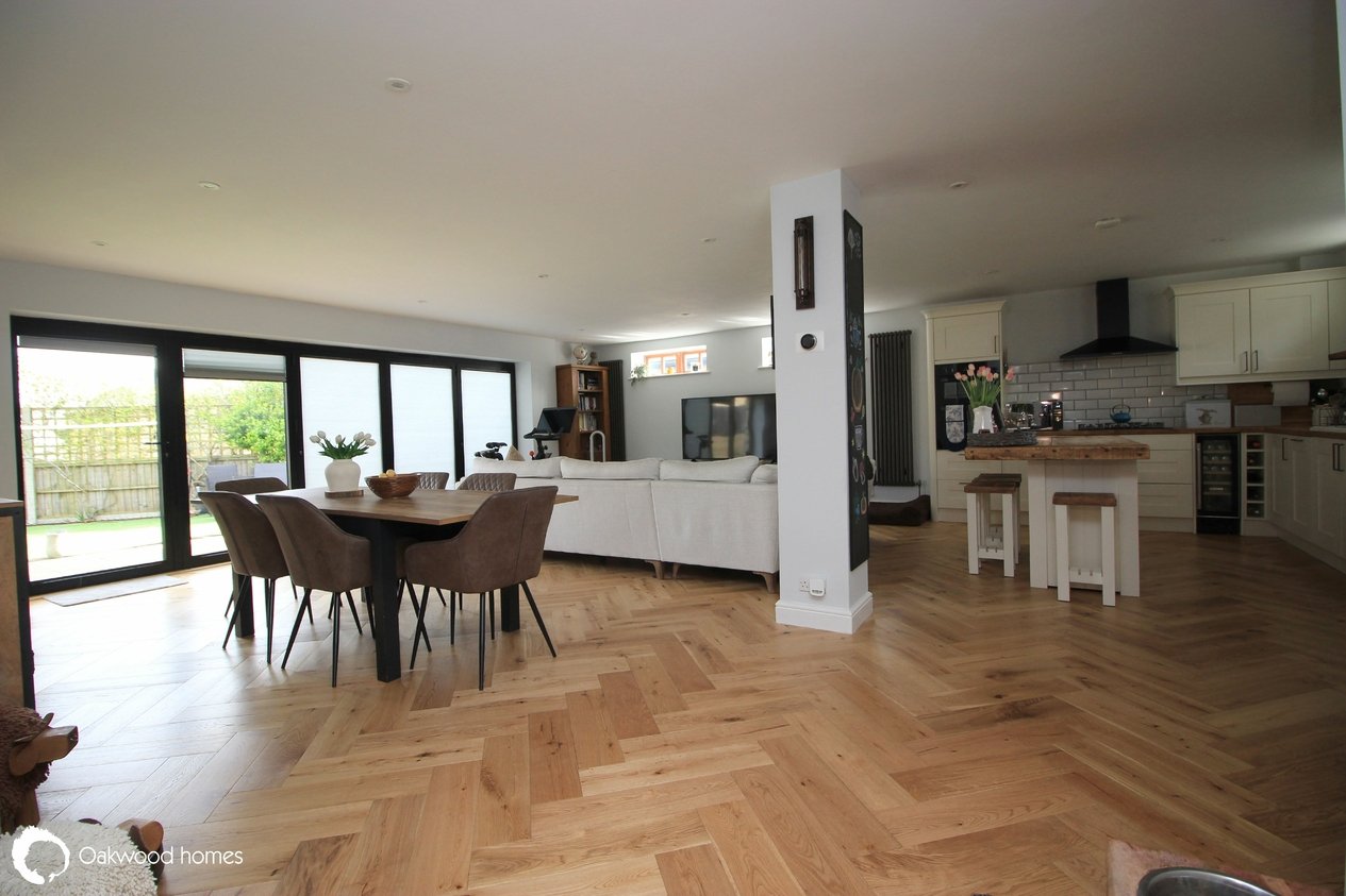 Properties For Sale in The Courtyard Manston Court Road