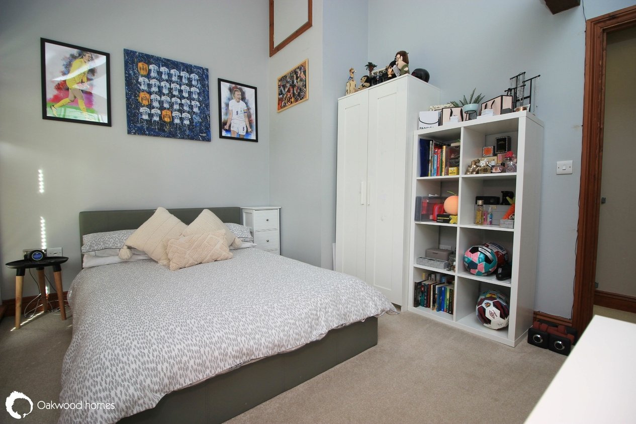 Properties For Sale in The Courtyard Manston Court Road