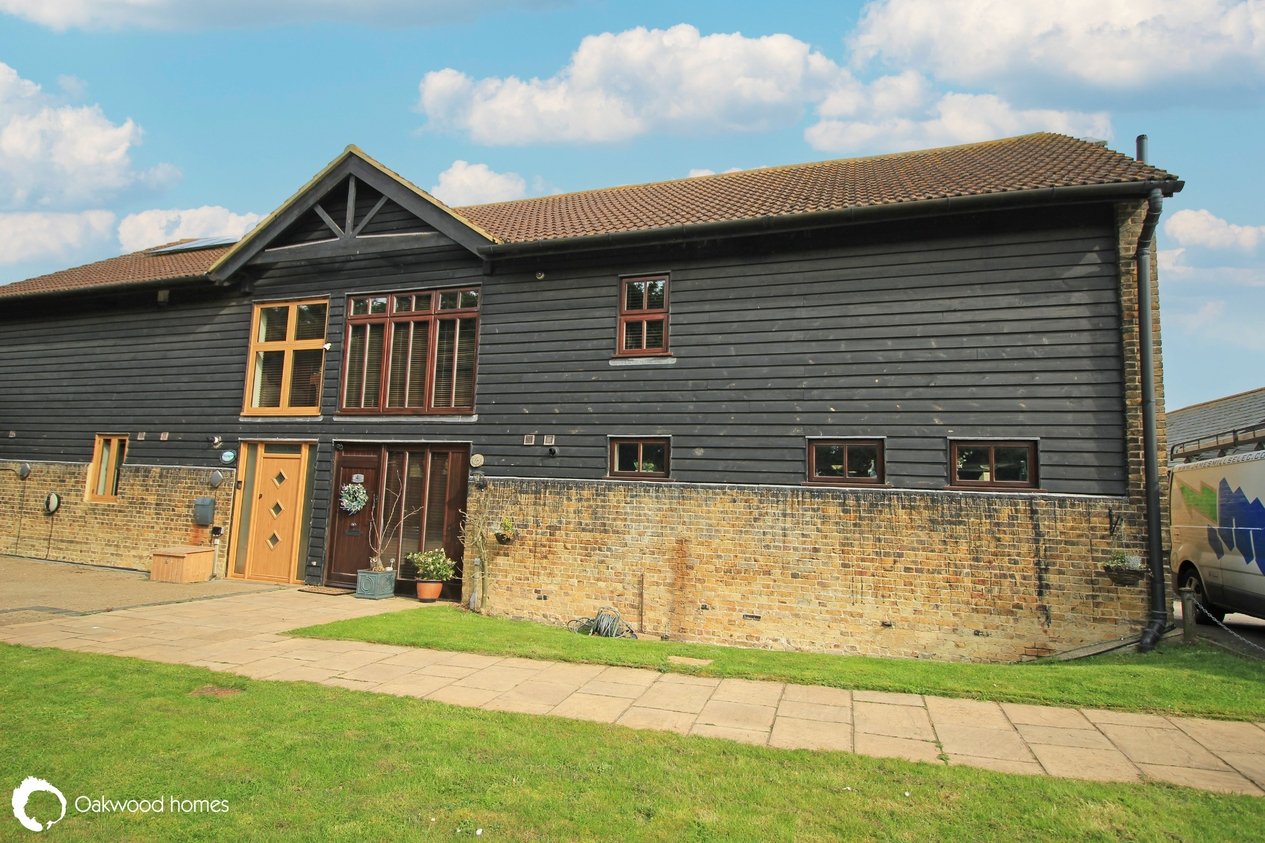 Properties For Sale in The Courtyard Manston Court Road