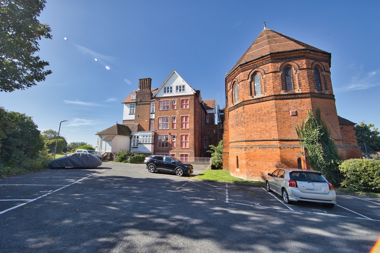 Properties Under Offer in The Durlocks Folkestone