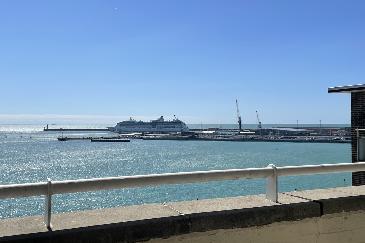 Properties For Sale in The Gateway Dover