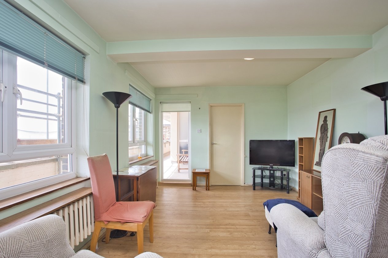 Properties For Sale in The Gateway Dover