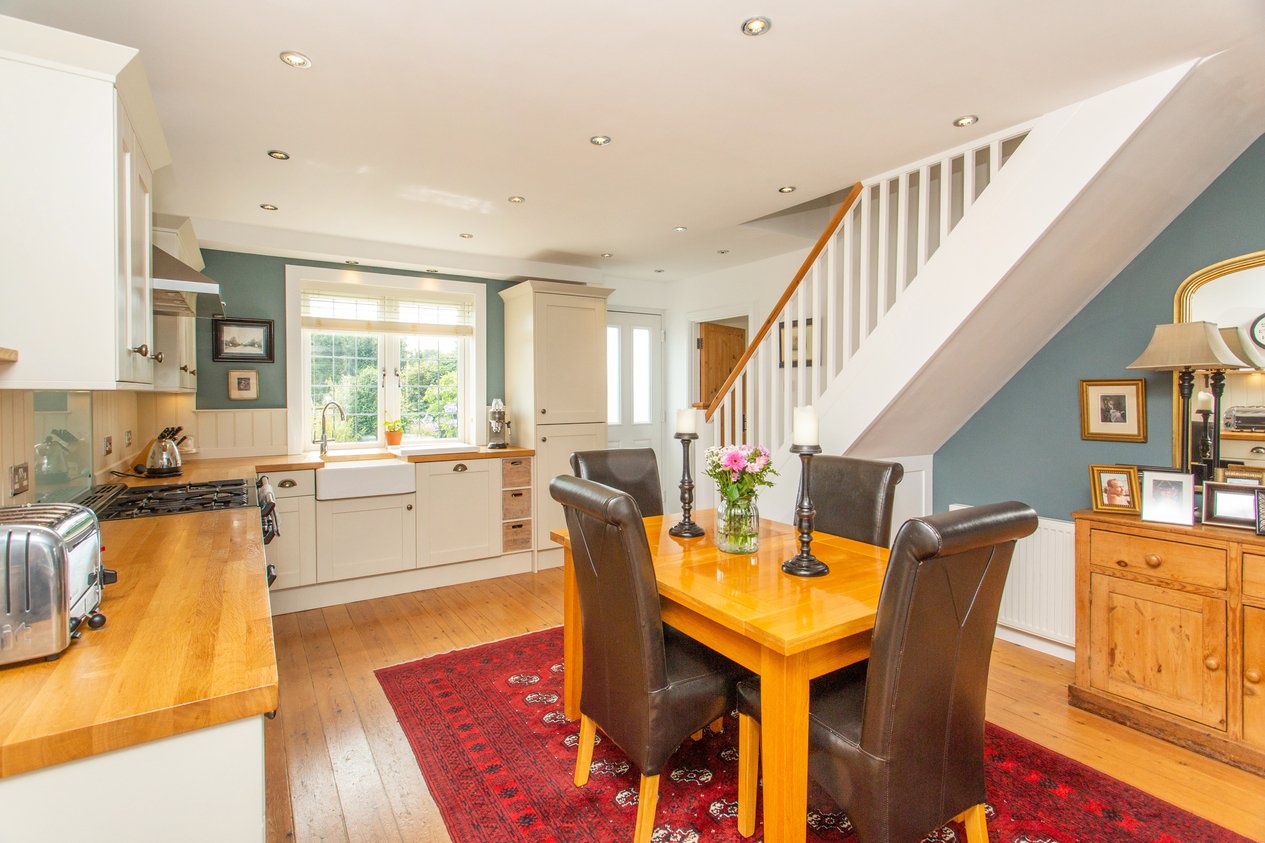 Properties For Sale in The Green Eythorne