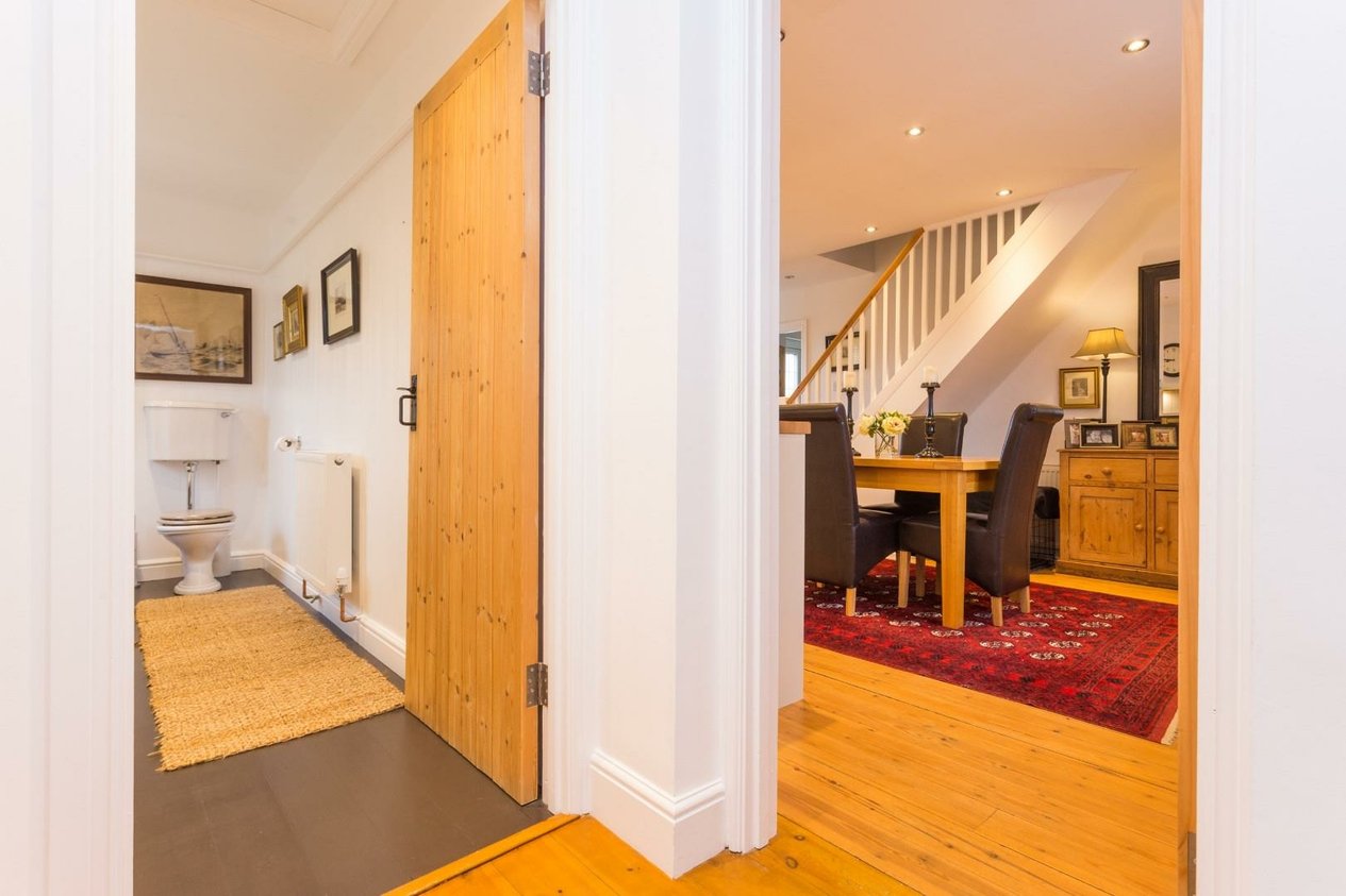 Properties For Sale in The Green Eythorne