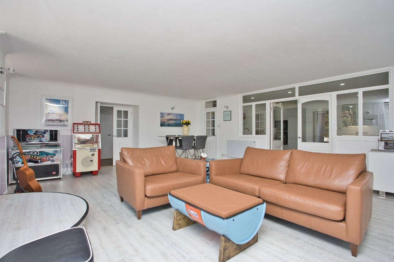 Properties For Sale in The Leas Folkestone
