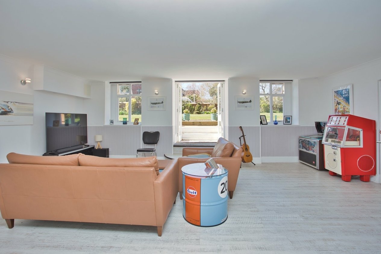 Properties For Sale in The Leas Folkestone