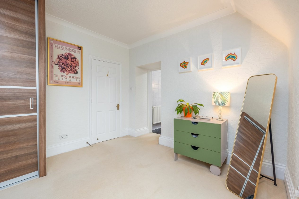 Properties For Sale in The Leas  The Metropole The Leas