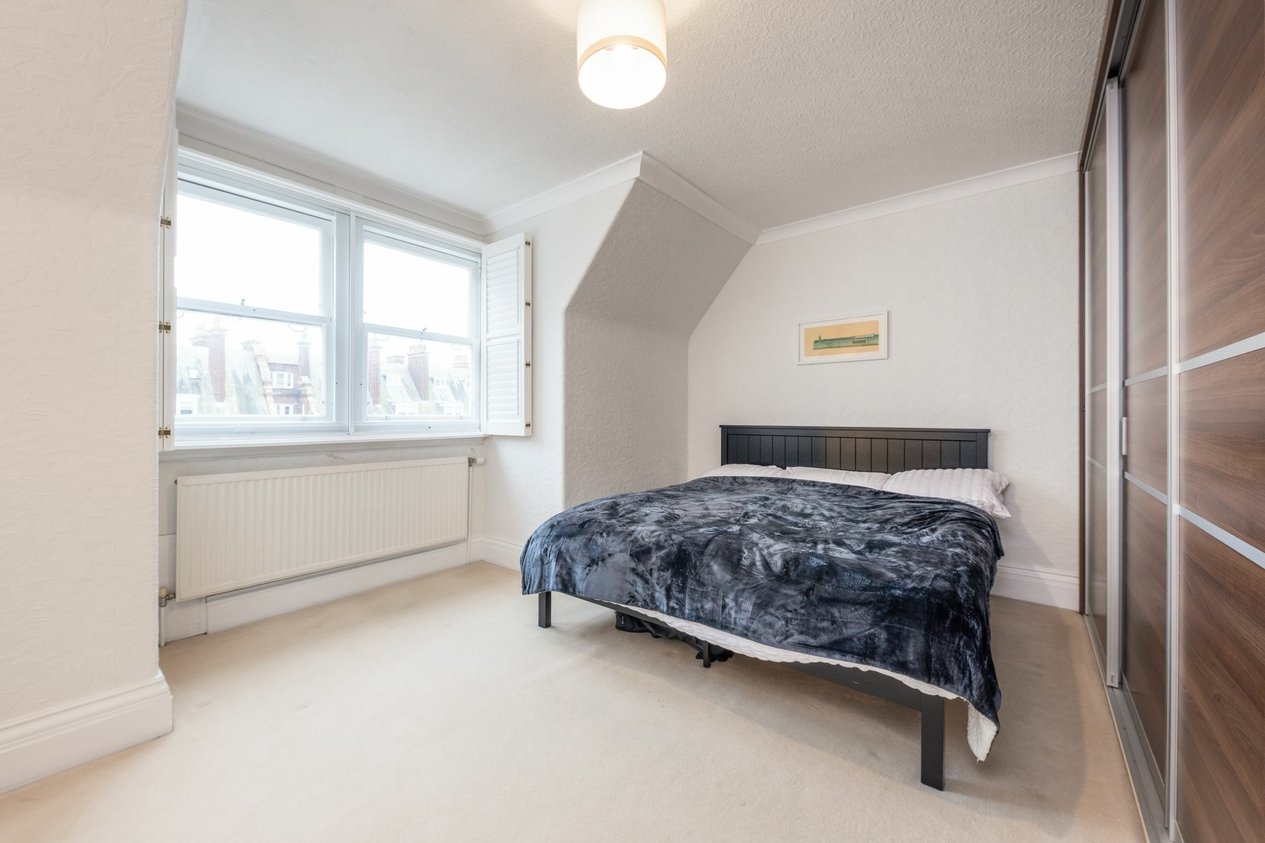 Properties For Sale in The Leas  The Metropole The Leas