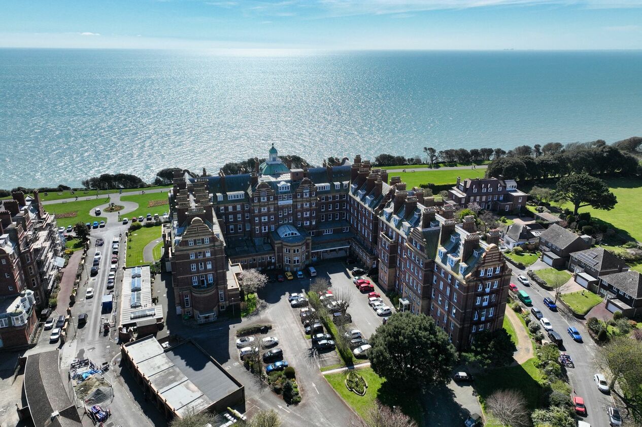Properties For Sale in The Leas  The Metropole The Leas