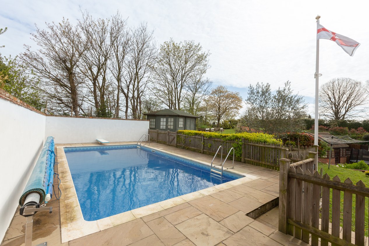 Properties For Sale in The Length St Nicholas At Wade