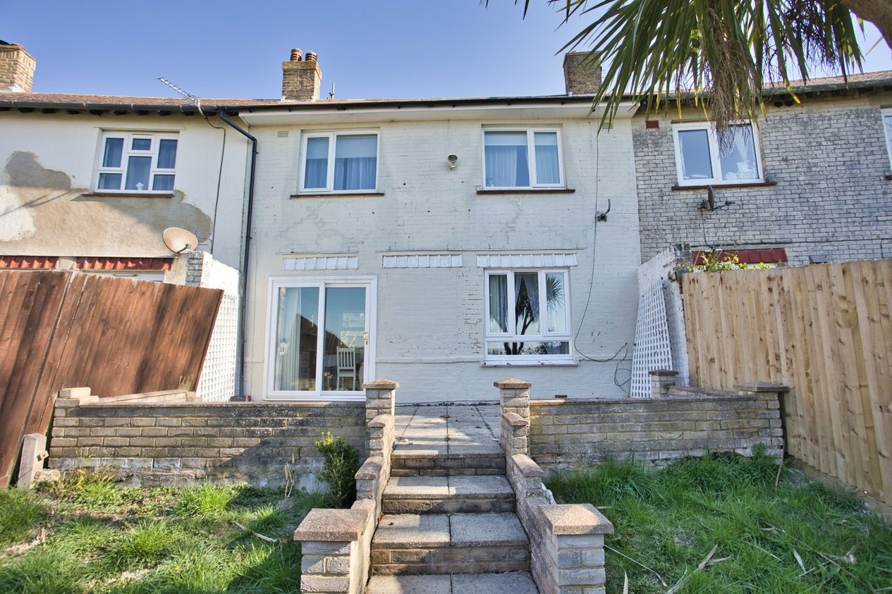 Properties For Sale in The Linces Dover