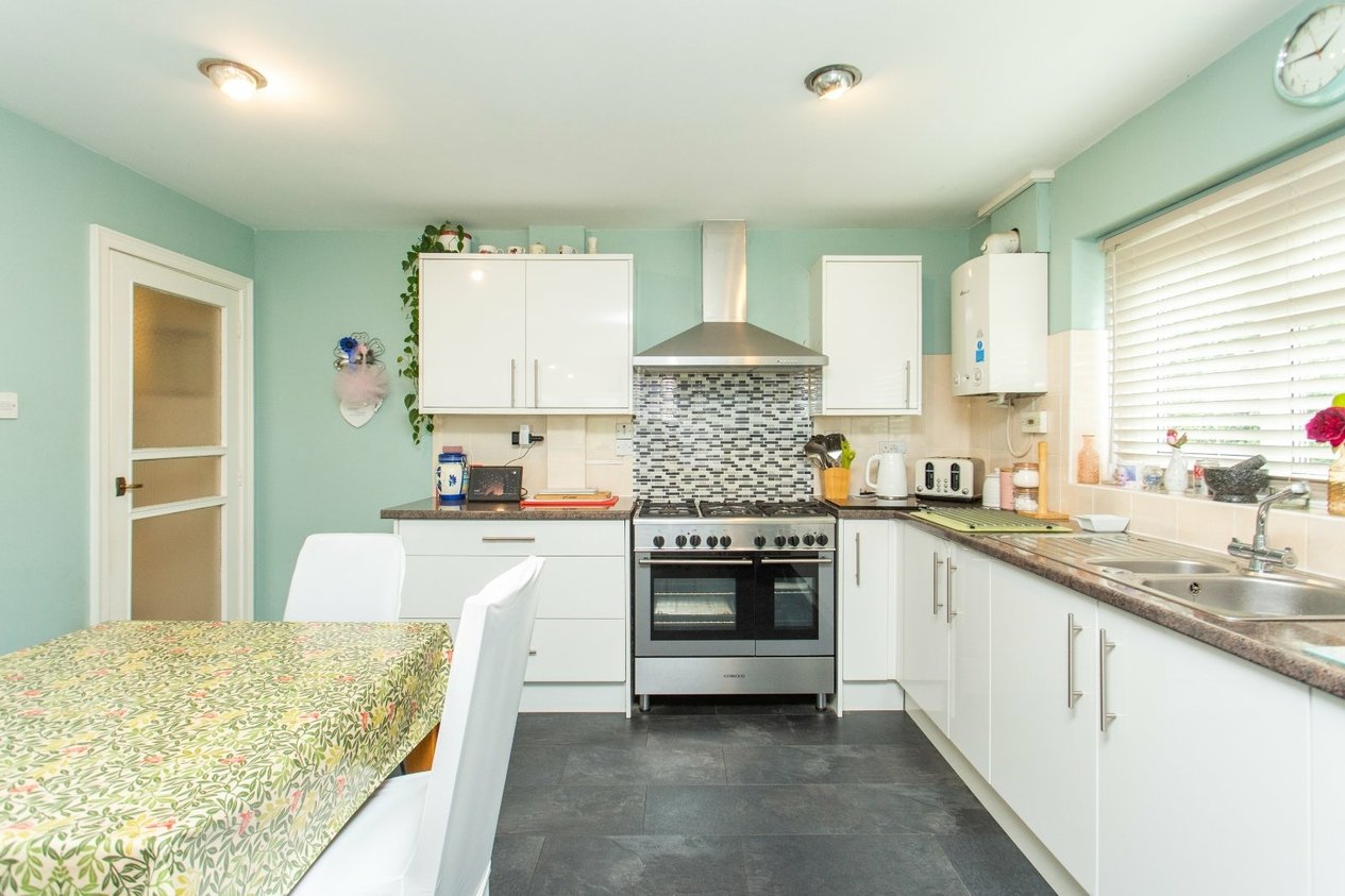 Properties For Sale in The Long Hill Old Wives Lees