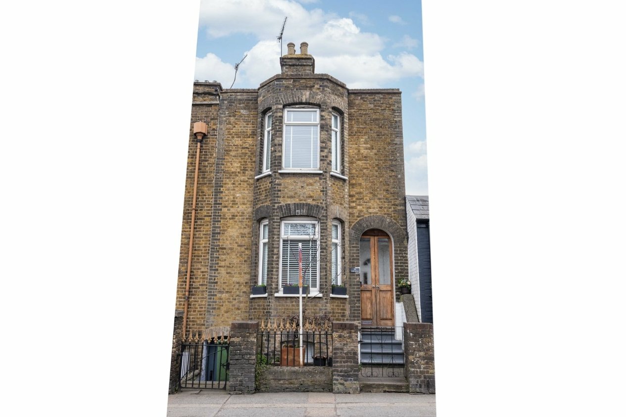 Properties For Sale in The Mall Faversham