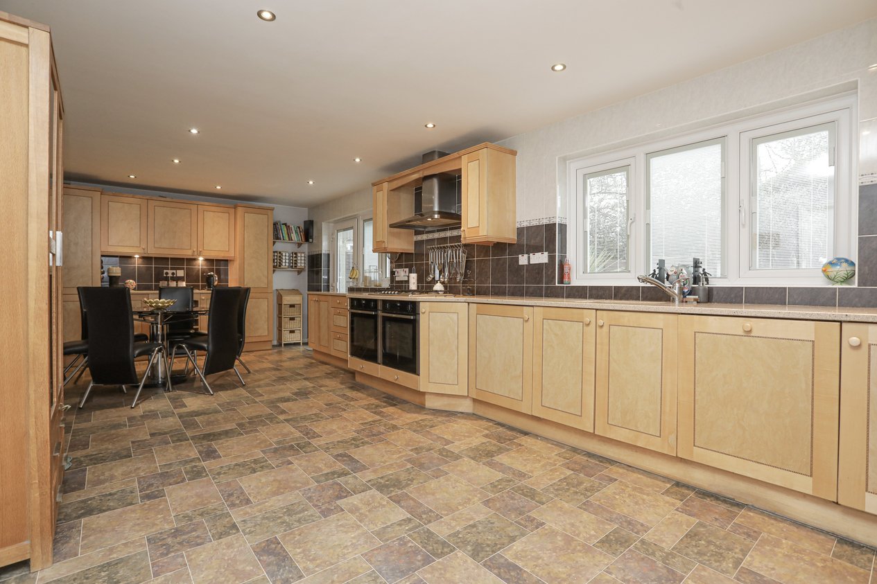 Properties Under Offer in The Paddocks Broadstairs