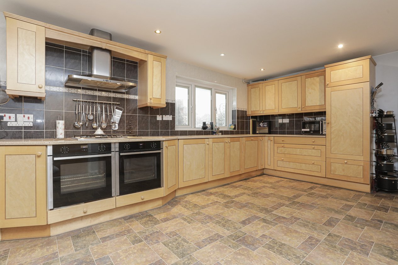 Properties Under Offer in The Paddocks Broadstairs