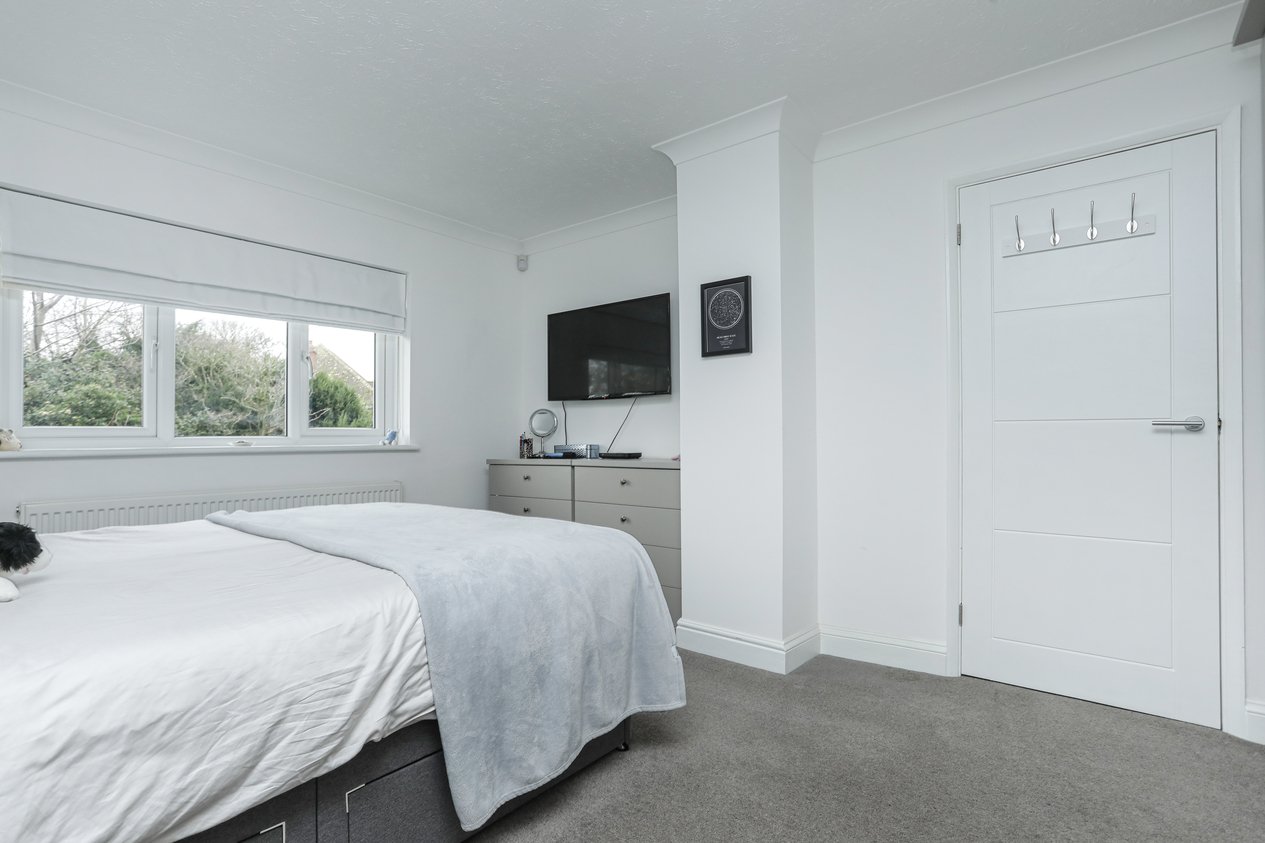 Properties Under Offer in The Paddocks Broadstairs