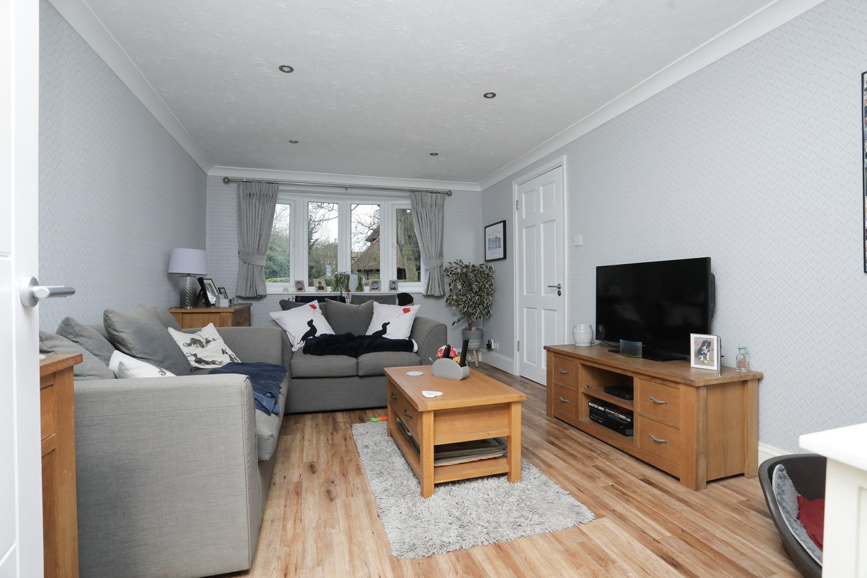 Properties Under Offer in The Paddocks Broadstairs