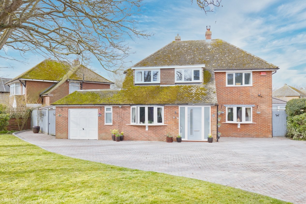 Properties Under Offer in The Paddocks Broadstairs