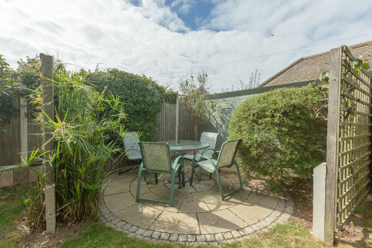 Properties For Sale in The Parade  Birchington