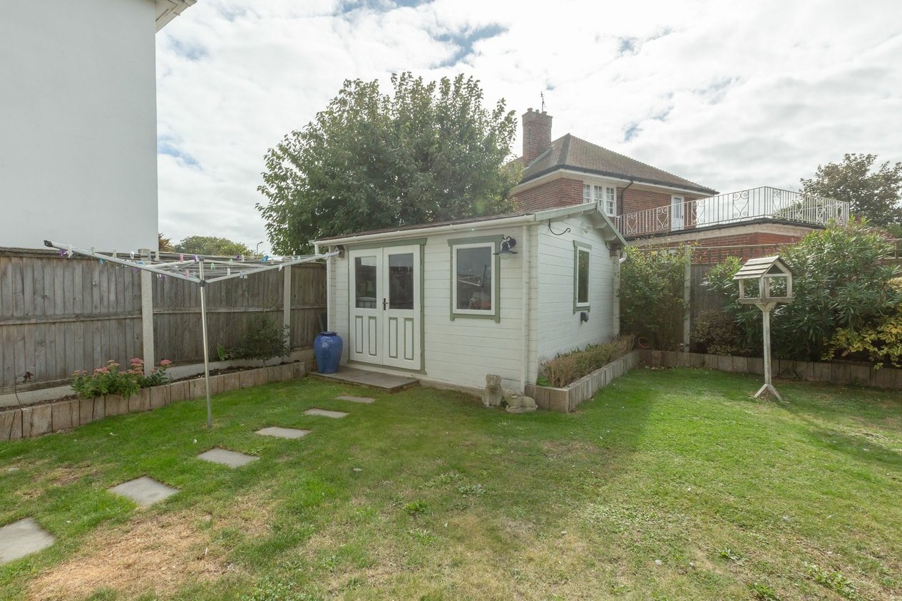 Properties For Sale in The Parade  Birchington