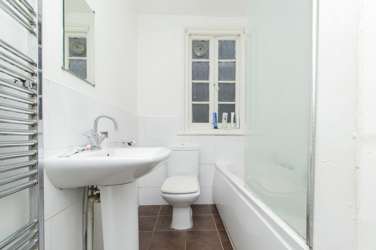 Properties For Sale in The Parade Margate