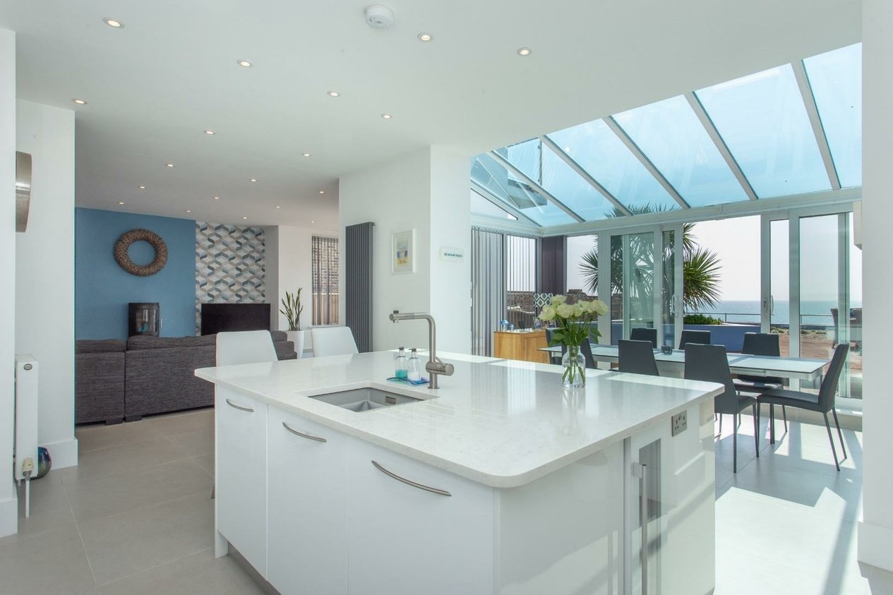 Properties Under Offer in The Riviera Folkestone