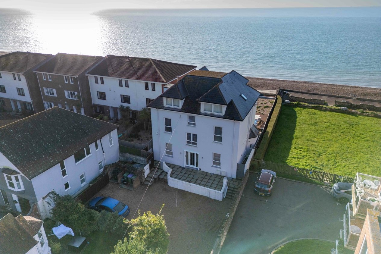 Properties Under Offer in The Riviera Folkestone