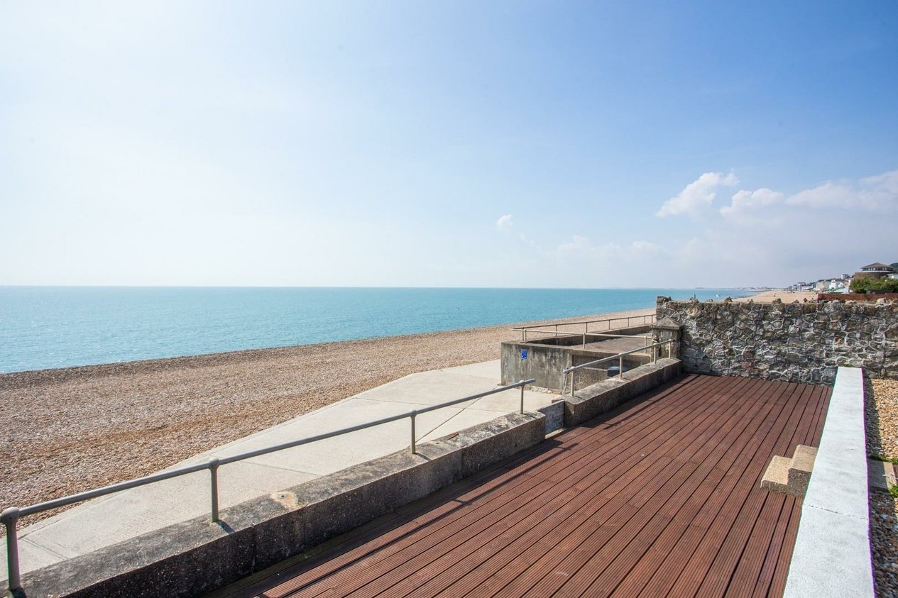 Properties Under Offer in The Riviera Folkestone