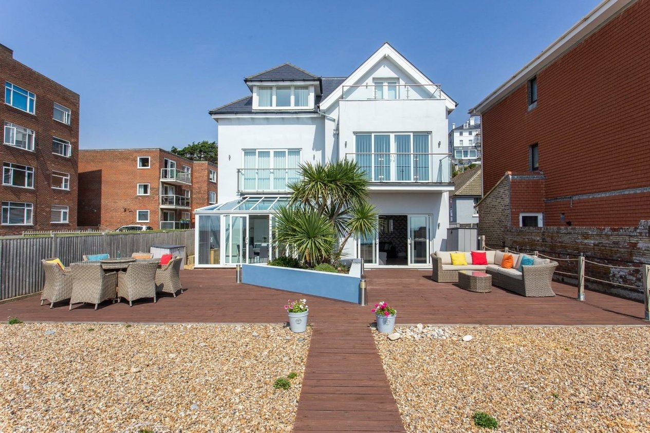 Properties Under Offer in The Riviera Folkestone