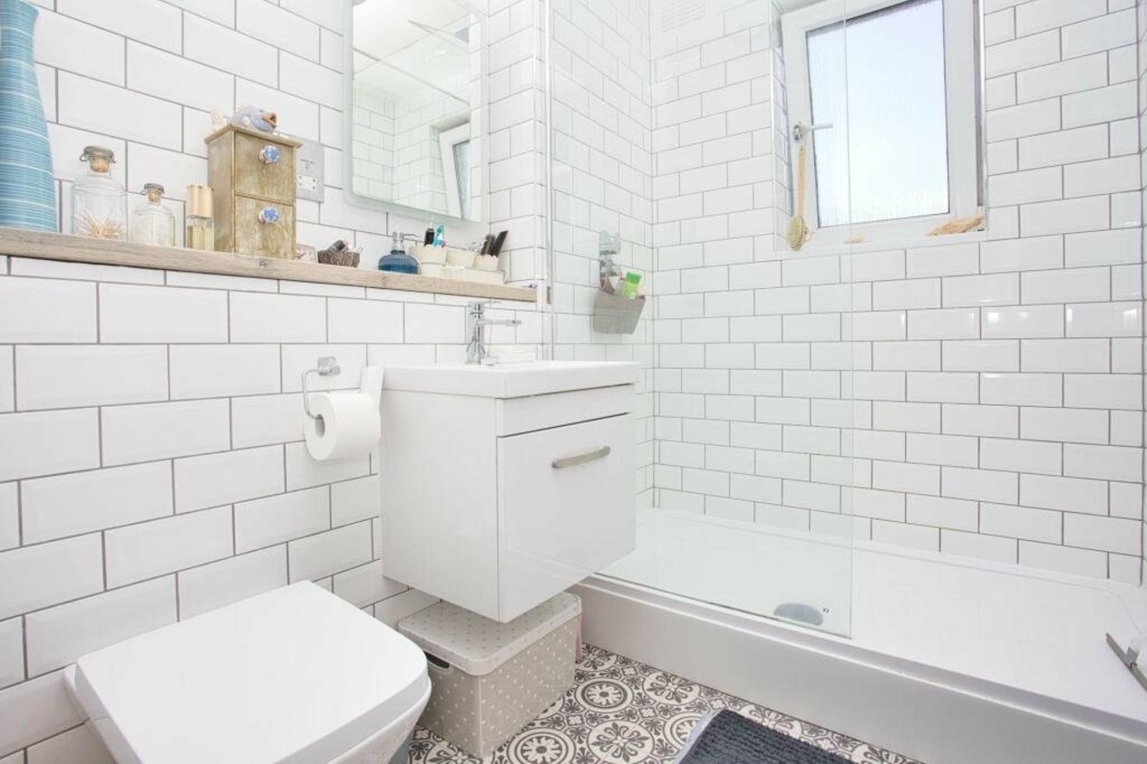 Properties For Sale in The Riviera Sandgate