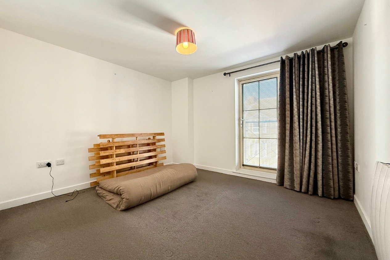 Properties Under Offer in The Royal Seabathing Canterbury Road Margate