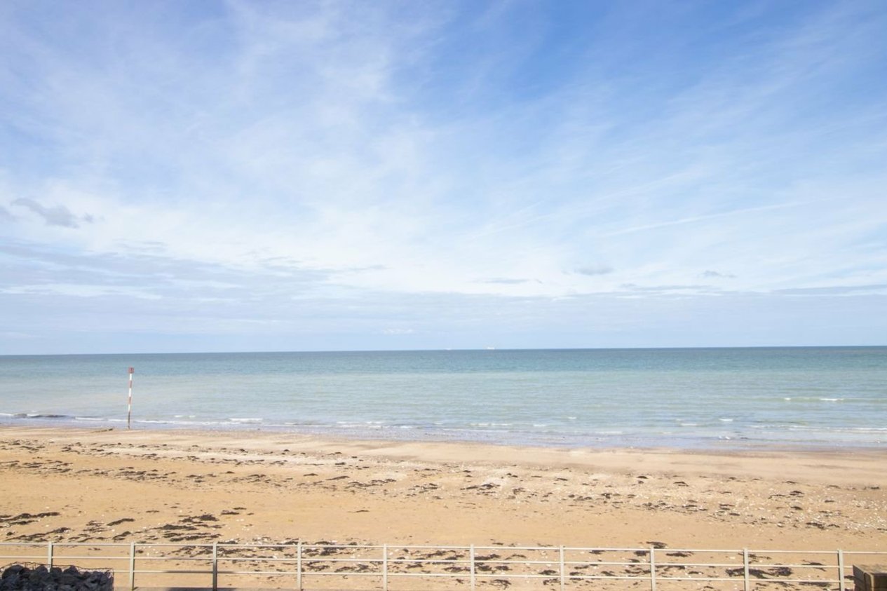 Properties For Sale in The Royal Seabathing Canterbury Road