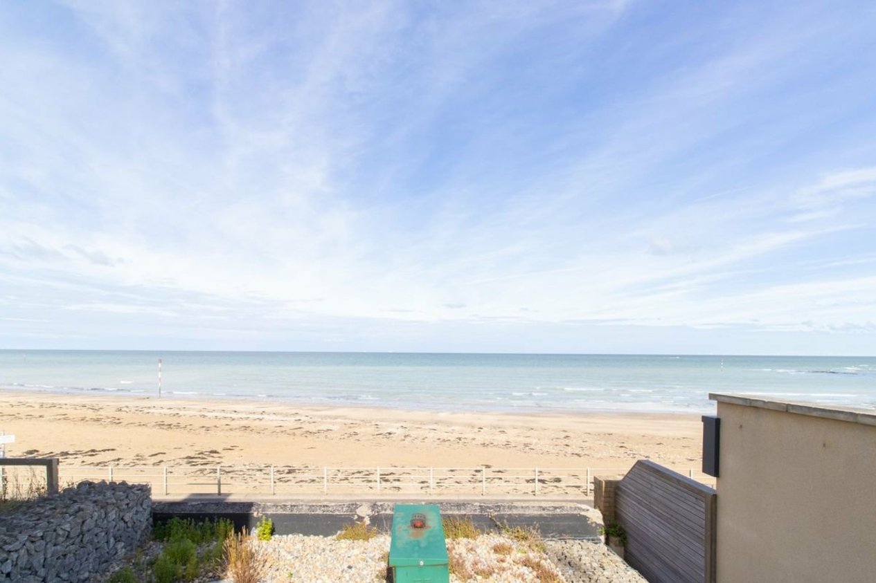 Properties For Sale in The Royal Seabathing Canterbury Road