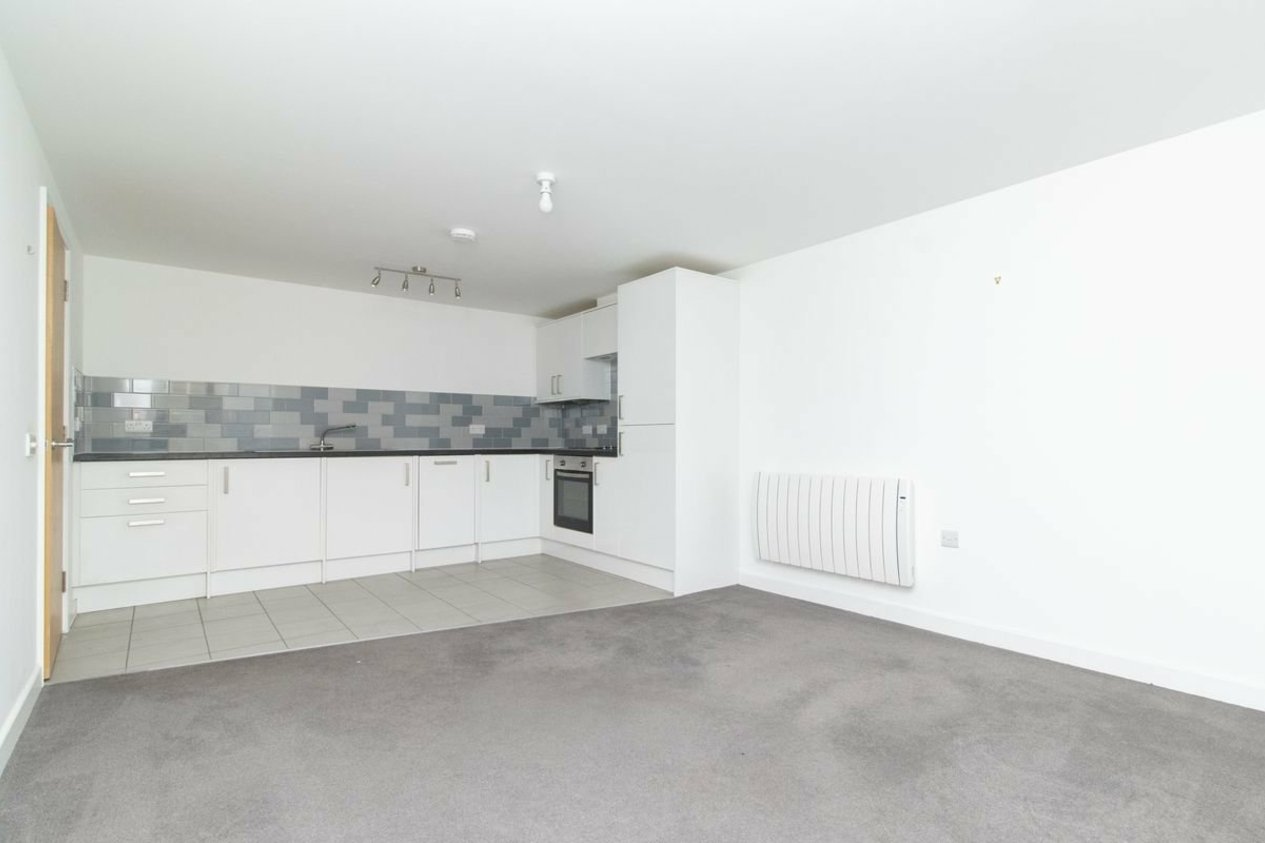 Properties For Sale in The Royal Seabathing Canterbury Road