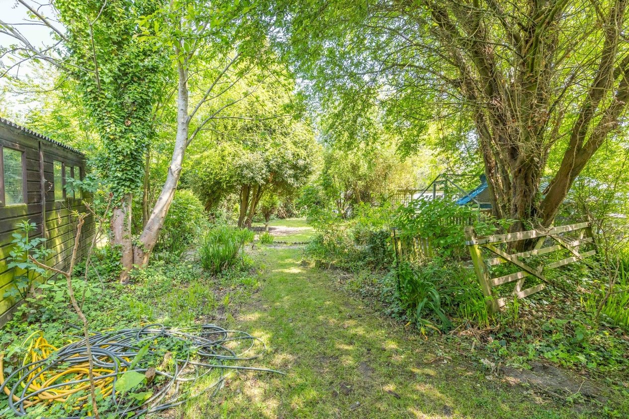 Properties For Sale in The Snuggery Under The Wood