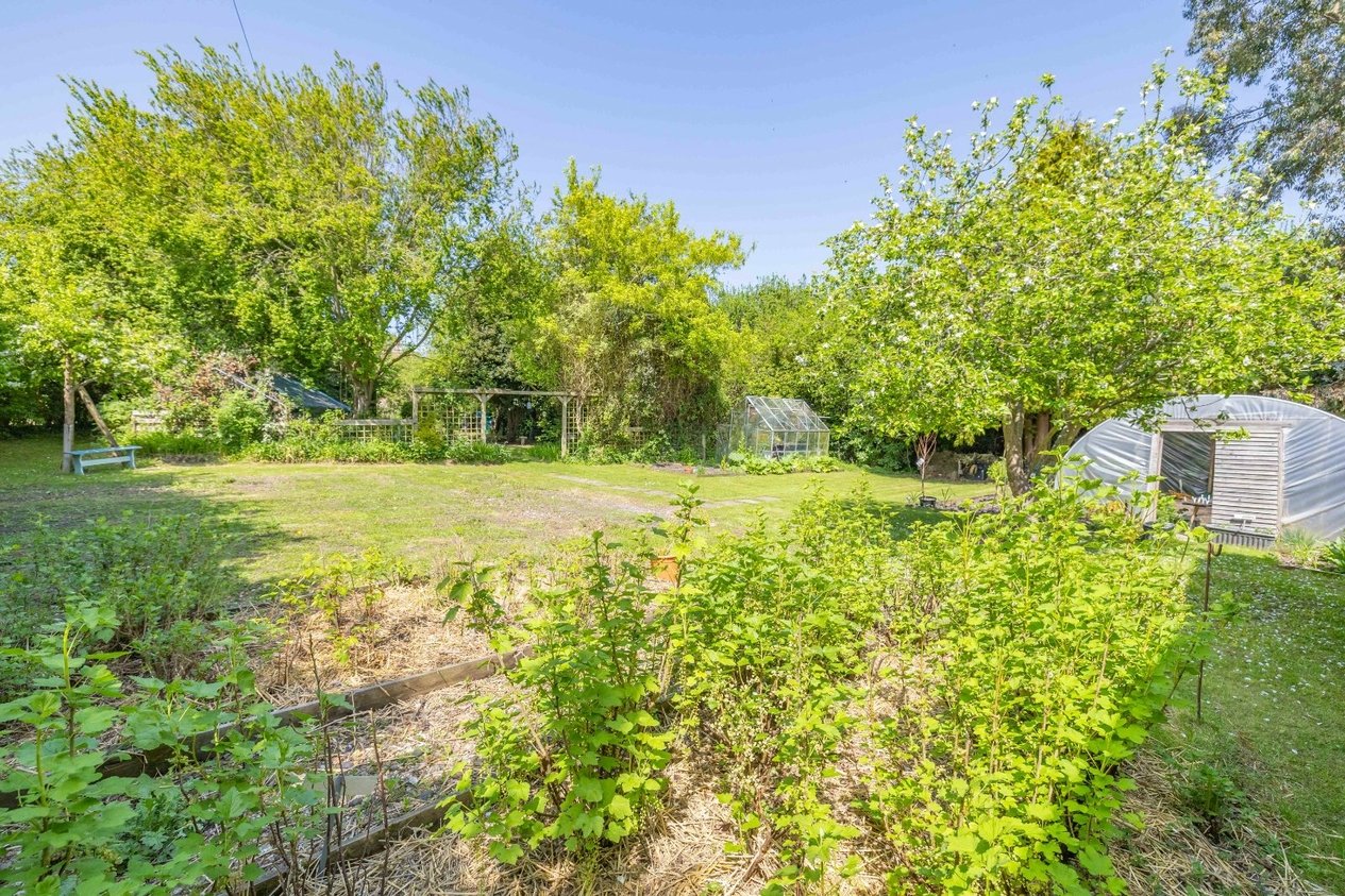 Properties For Sale in The Snuggery Under The Wood