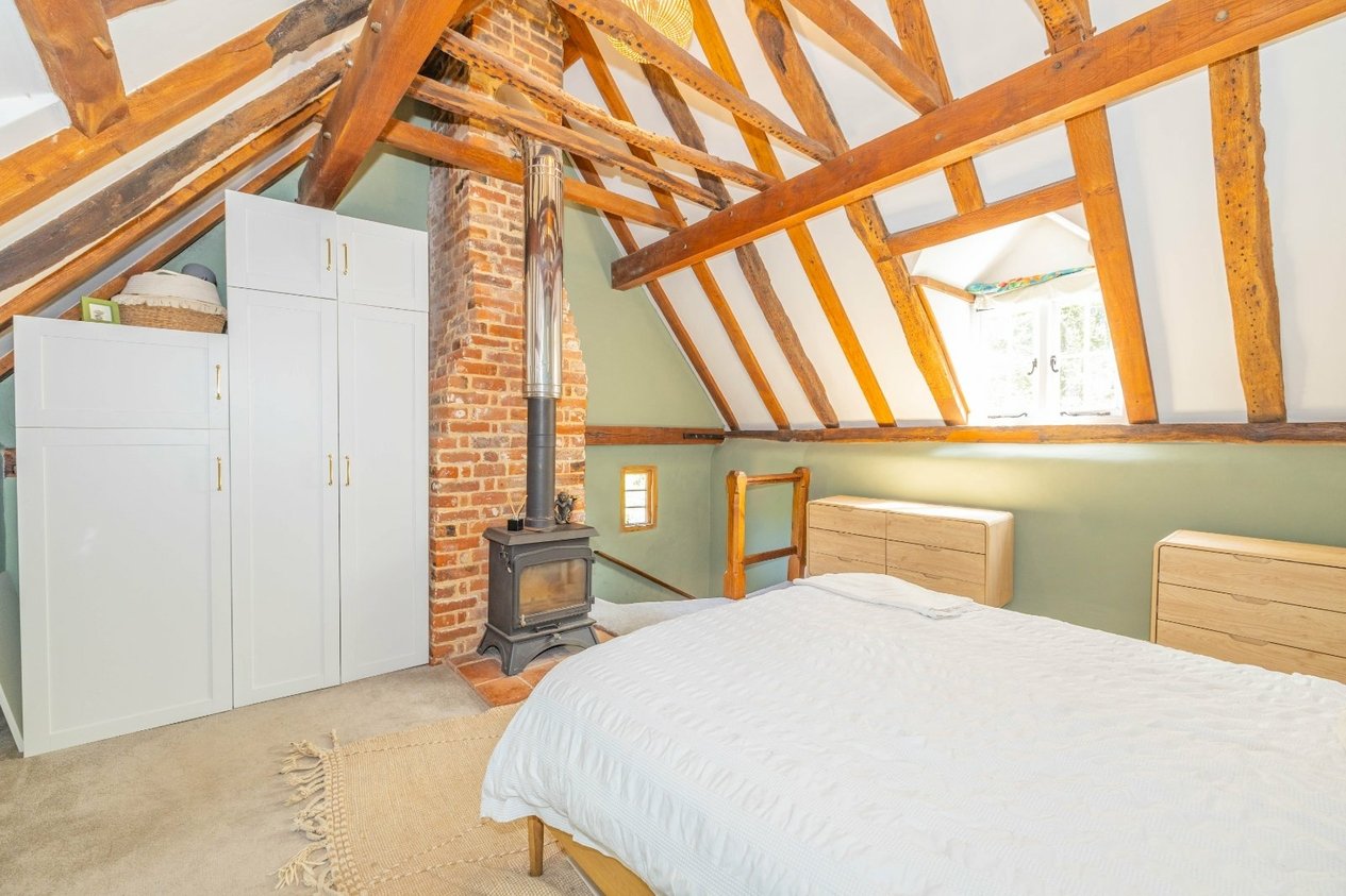 Properties For Sale in The Snuggery Under The Wood