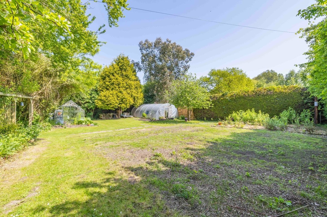 Properties For Sale in The Snuggery Under The Wood