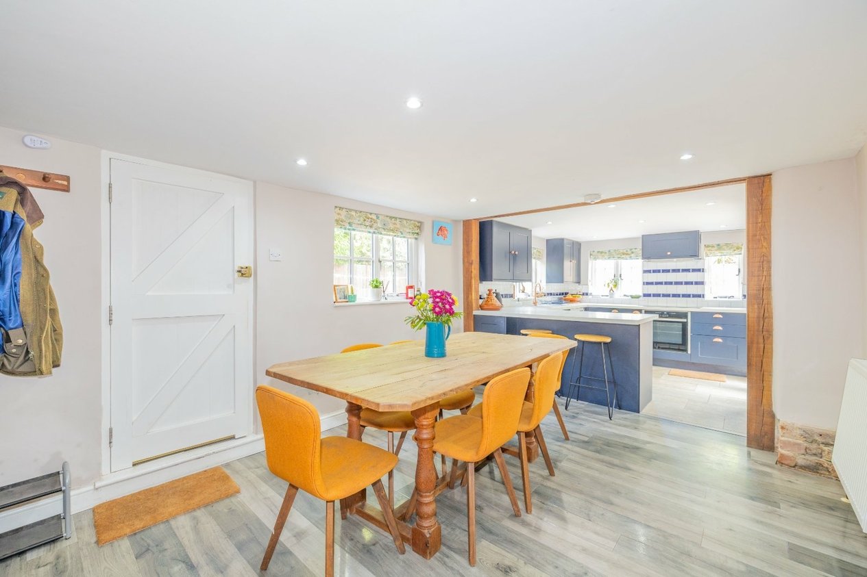 Properties For Sale in The Snuggery Under The Wood