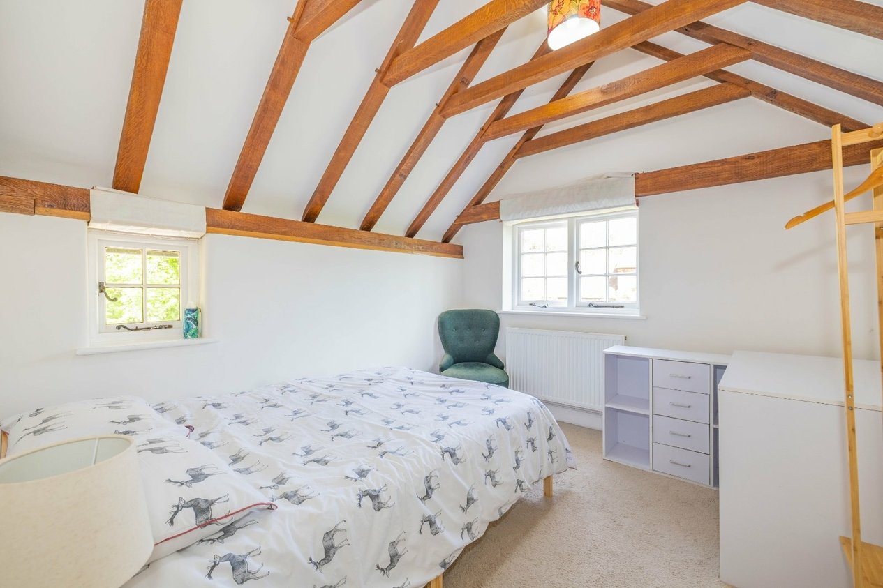 Properties For Sale in The Snuggery Under The Wood