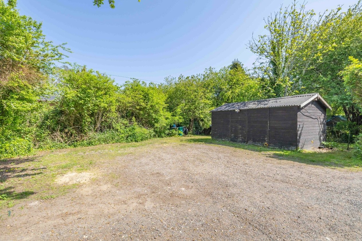 Properties For Sale in The Snuggery Under The Wood