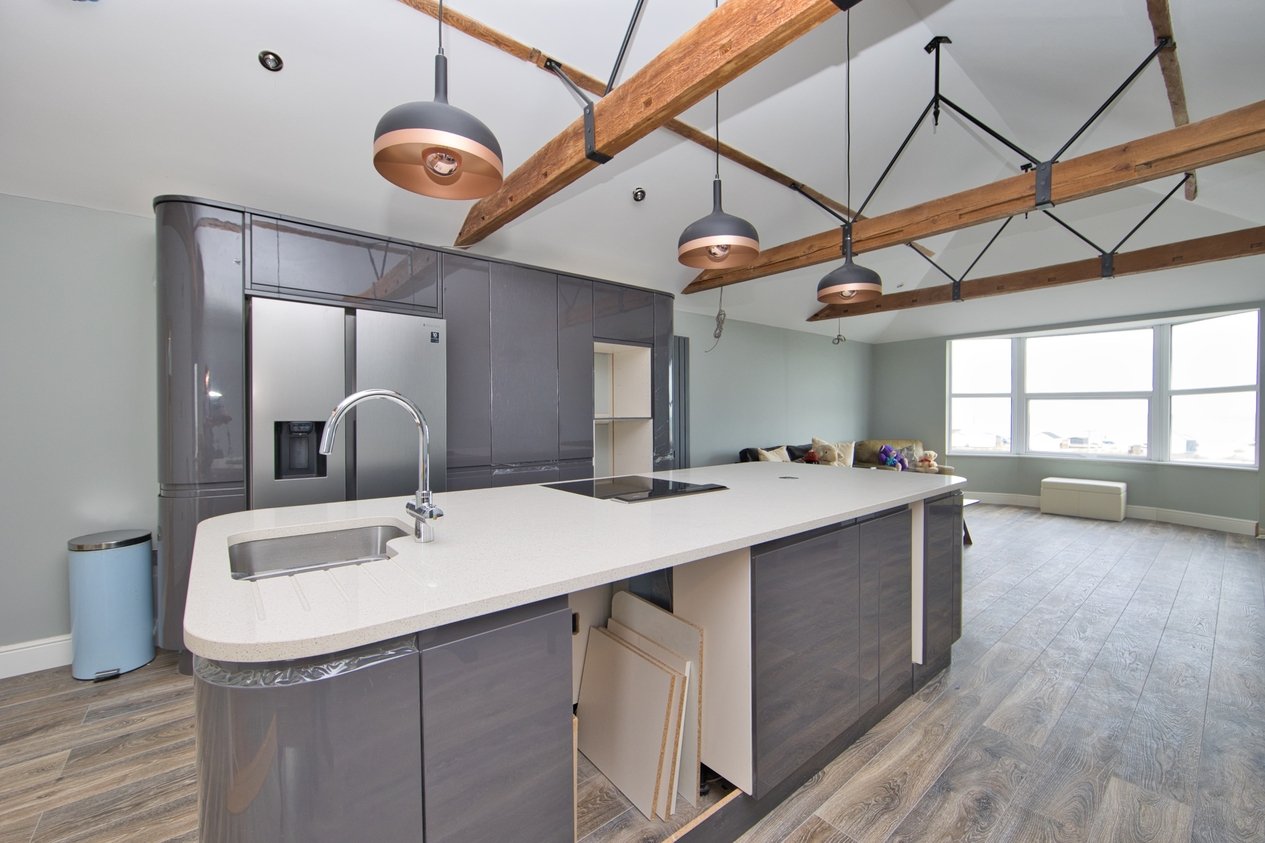 Properties For Sale in The Strand Deal