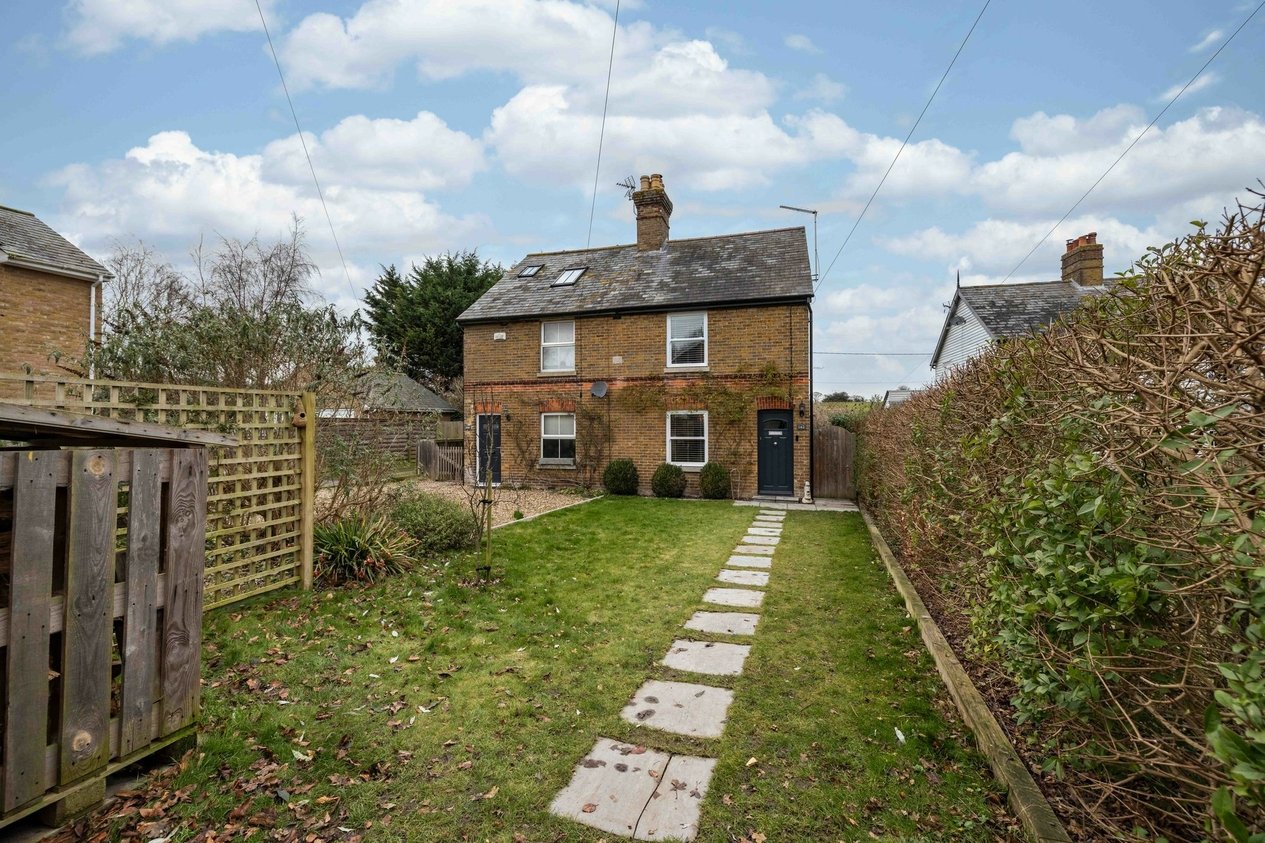 Properties Sold Subject To Contract in The Street  Adisham