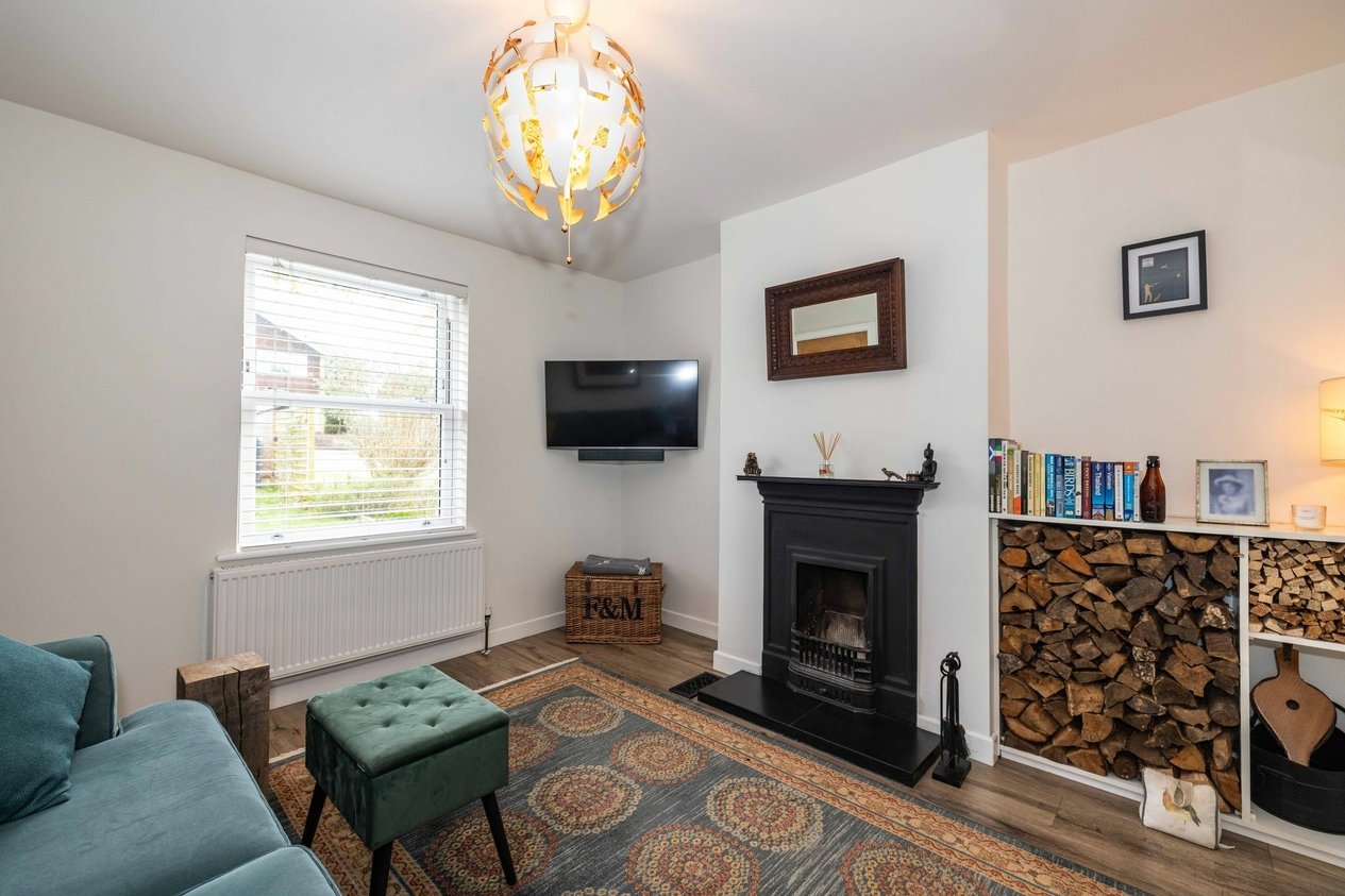 Properties Sold Subject To Contract in The Street  Adisham