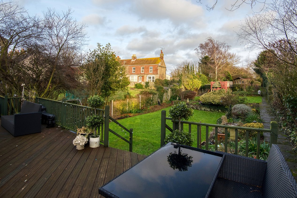 Properties For Sale in The Street Birchington