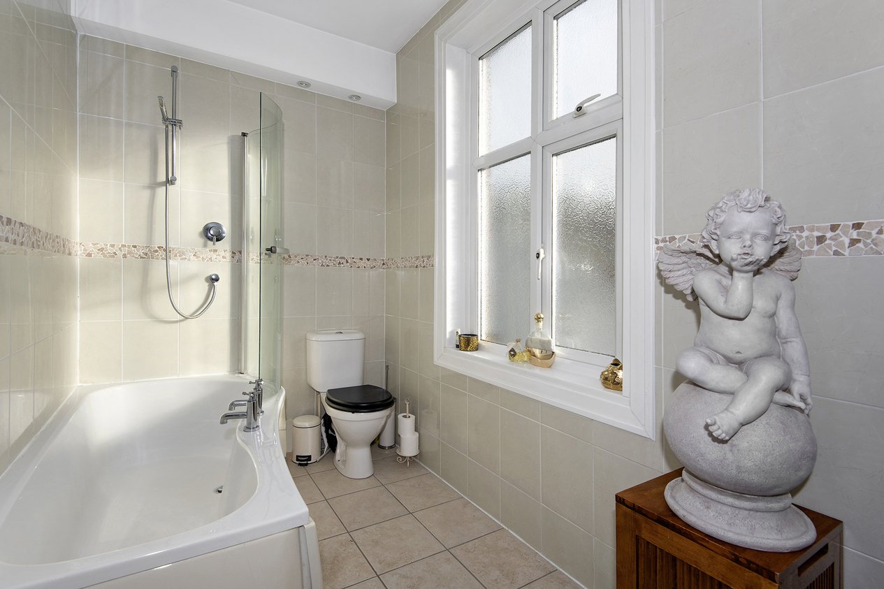 Properties For Sale in The Street Birchington