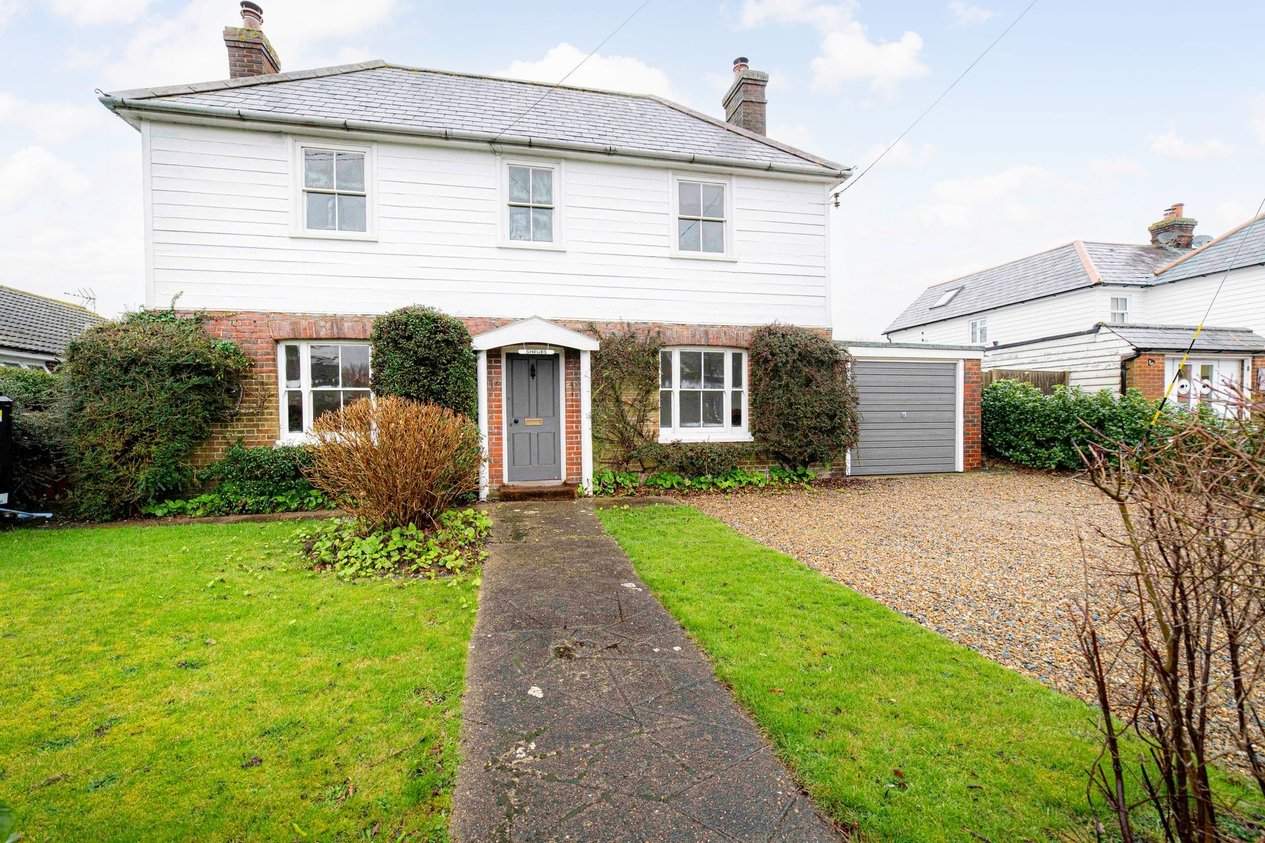 Properties Sold Subject To Contract in The Street  Bossingham