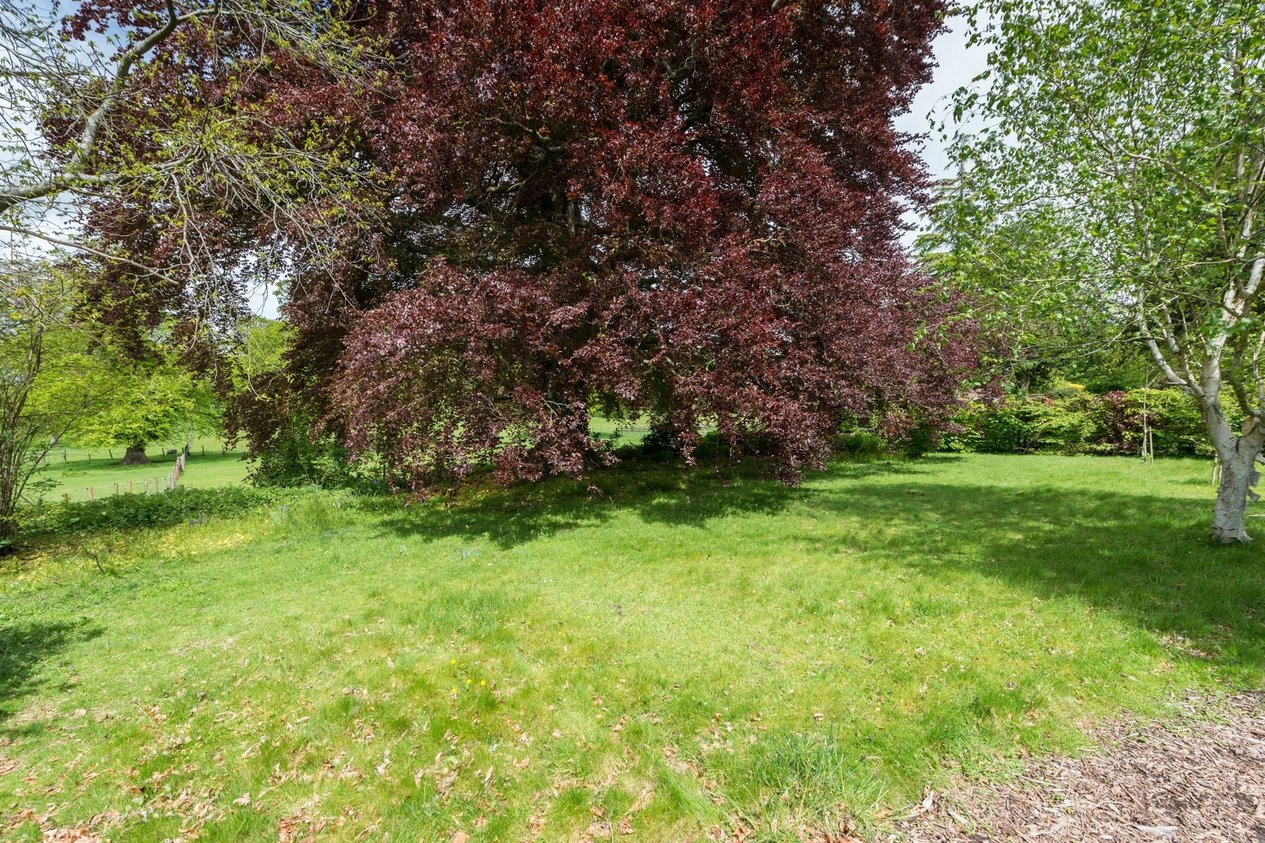 Properties Sold Subject To Contract in The Street  Canterbury