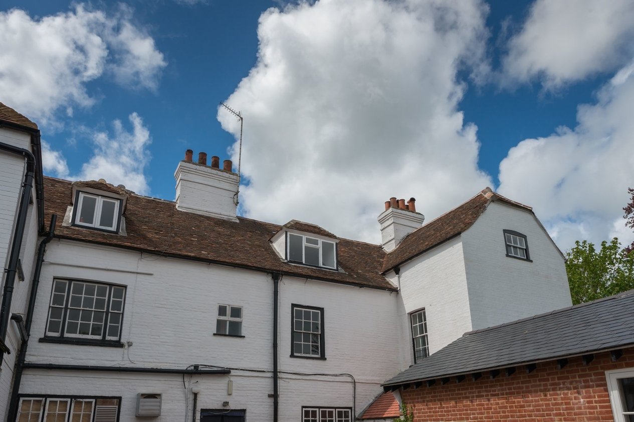 Properties Sold Subject To Contract in The Street  Canterbury