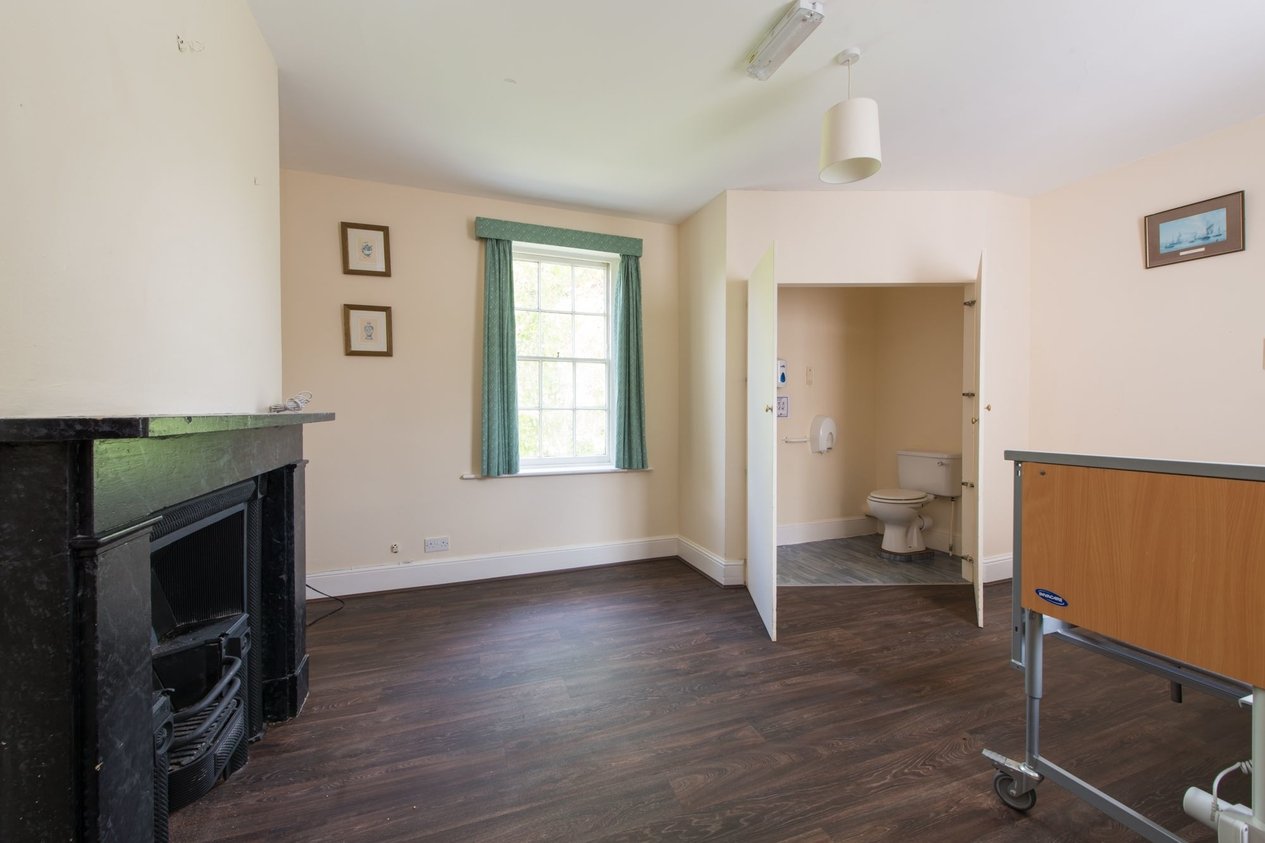 Properties Sold Subject To Contract in The Street  Canterbury